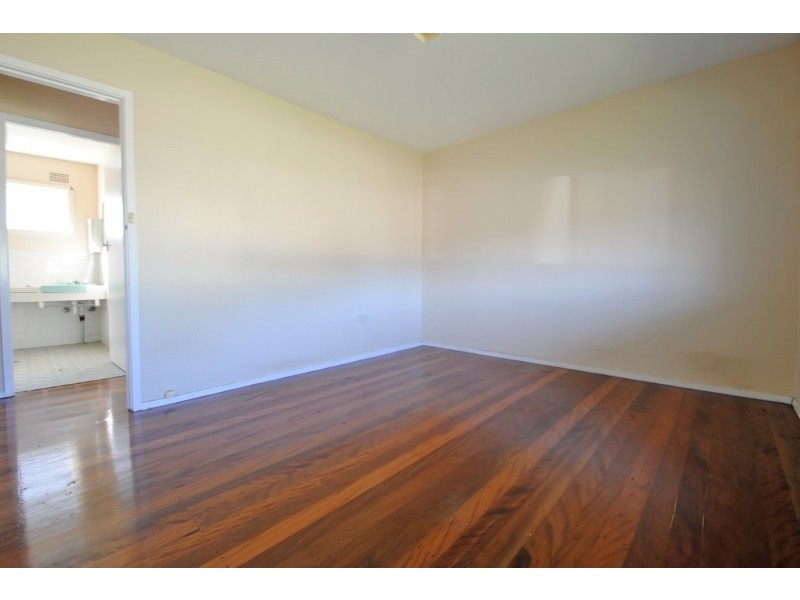 18 First Avenue, Toukley NSW 2263