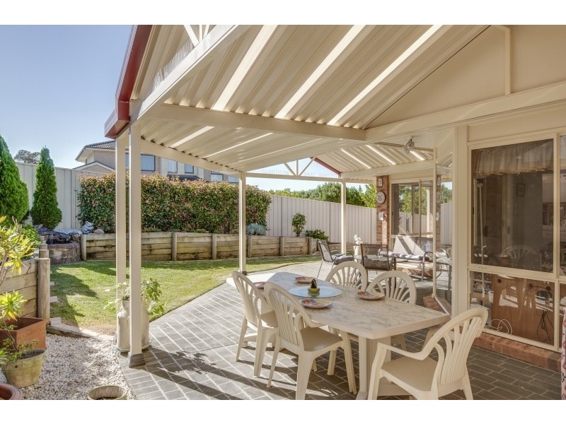 2 Chestnut Grove, Woongarrah NSW 2259