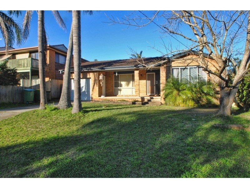 6 Yennora Avenue, Wyongah NSW 2259