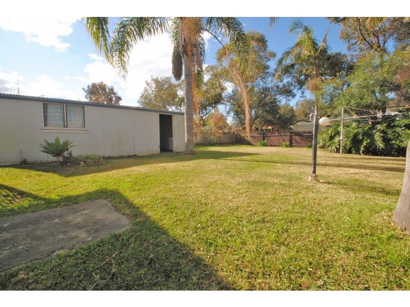 29  Delia Avenue, Budgewoi NSW 2262