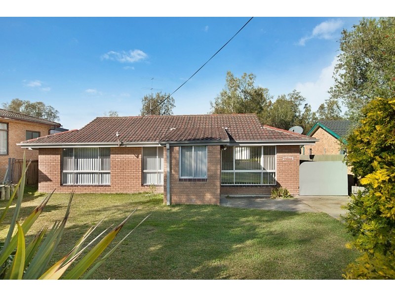 9 Hillcrest Avenue, Tacoma NSW 2259