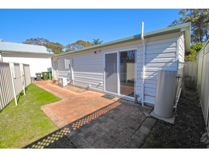 flat/22 Wallis  Avenue, Toukley NSW 2263