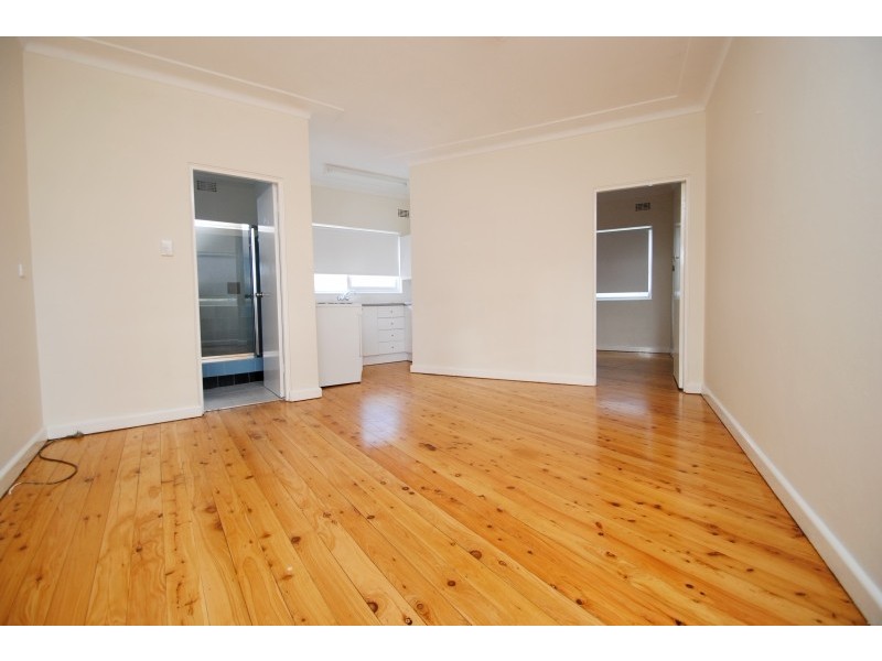 2/55  Moss Avenue, Toukley NSW 2263