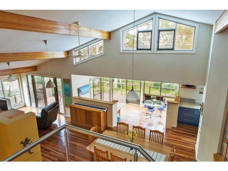 28 Lloyd Avenue, Chain Valley Bay NSW 2259