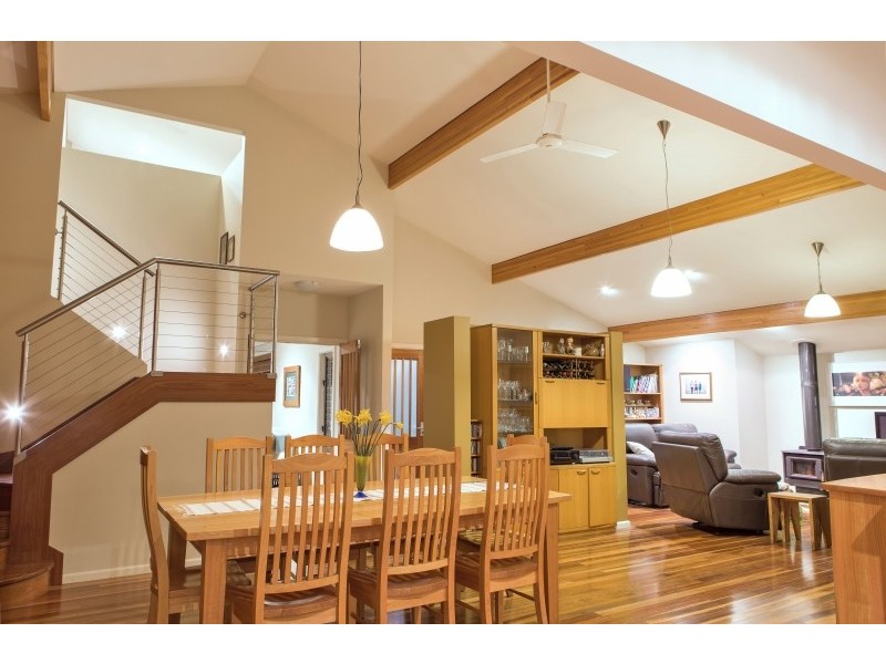 28 Lloyd Avenue, Chain Valley Bay NSW 2259