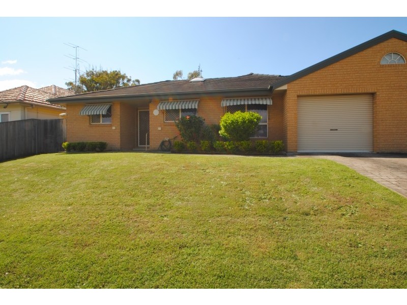2/1-5 Peel Street, Toukley NSW 2263