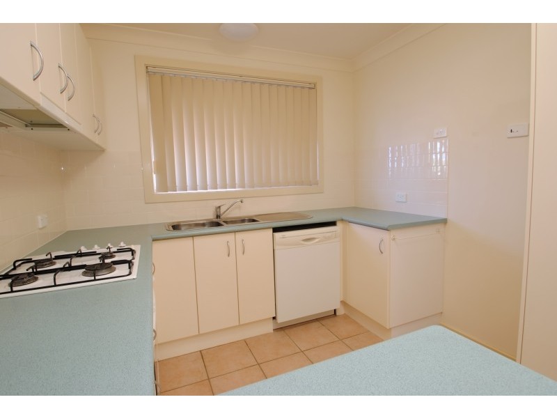 2/1-5 Peel Street, Toukley NSW 2263