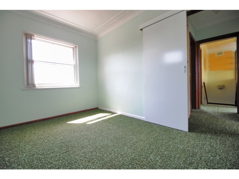 11 Victoria Ave, Toukley NSW 2263