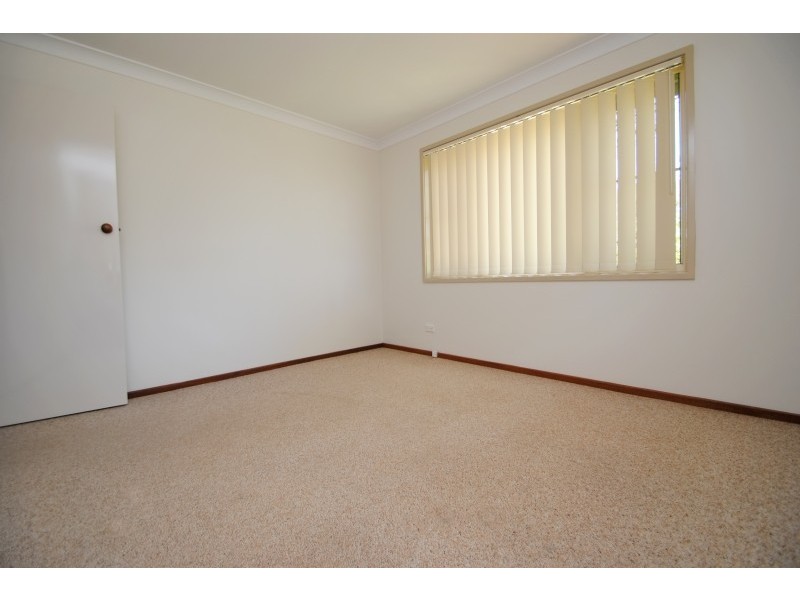 17 Malvina Parade, Gorokan NSW 2263