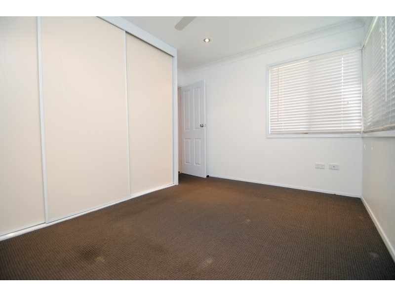 8 Westbrook Parade, Gorokan NSW 2263