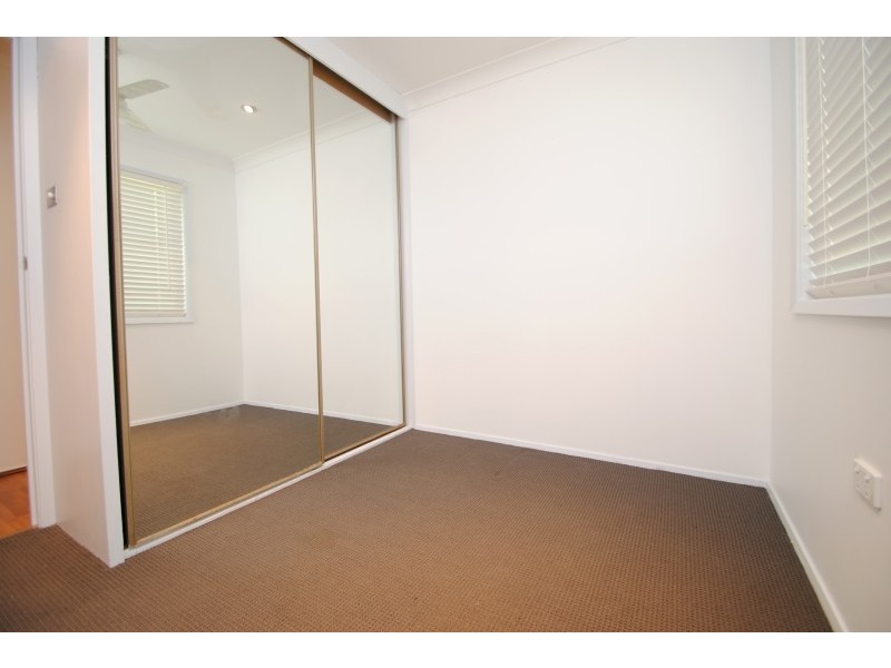 8 Westbrook Parade, Gorokan NSW 2263