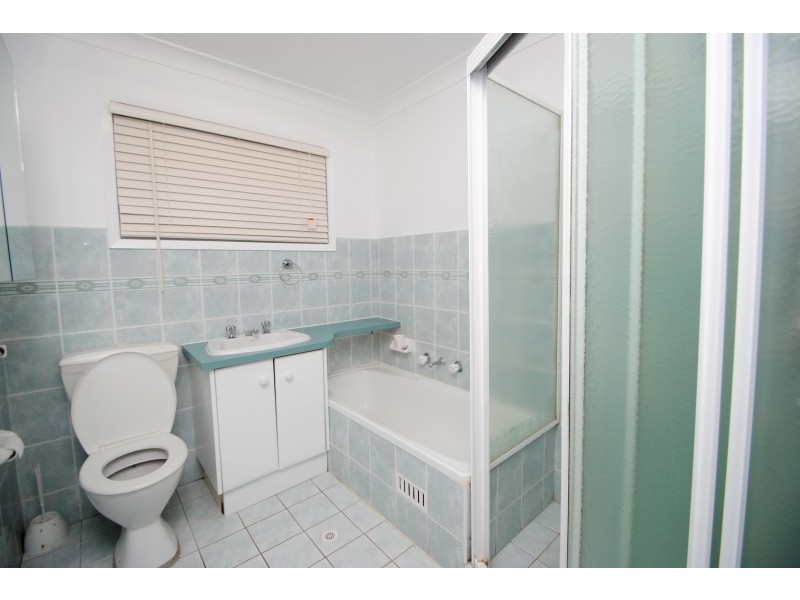 8 Westbrook Parade, Gorokan NSW 2263