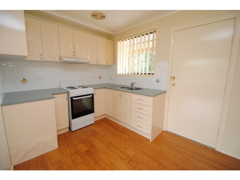 47 Kathleen White Cr, Killarney Vale NSW 2261