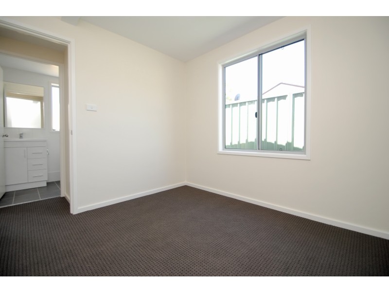 3/a Rolfe Ave, Kanwal NSW 2259