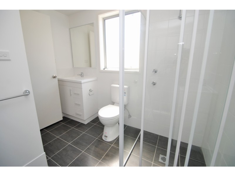 3/a Rolfe Ave, Kanwal NSW 2259