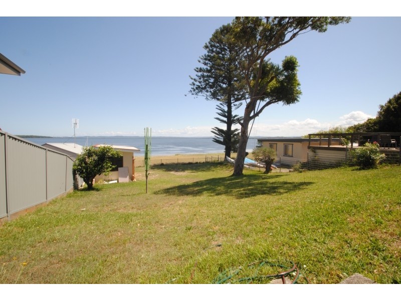 69 Moss Avenue, Toukley NSW 2263