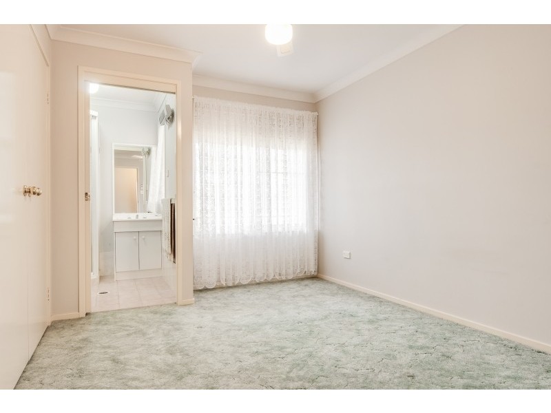4 Dean Avenue, Kanwal NSW 2259