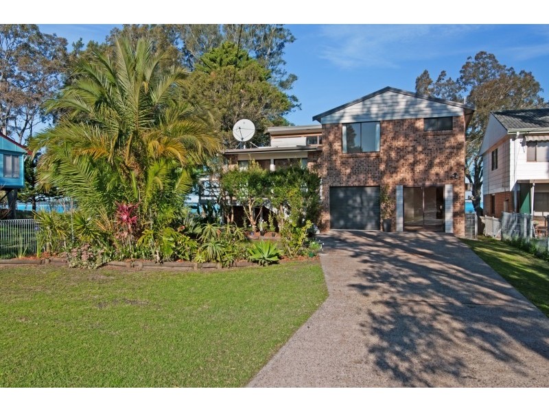 464 Tuggerawong Road, Tuggerawong NSW 2259