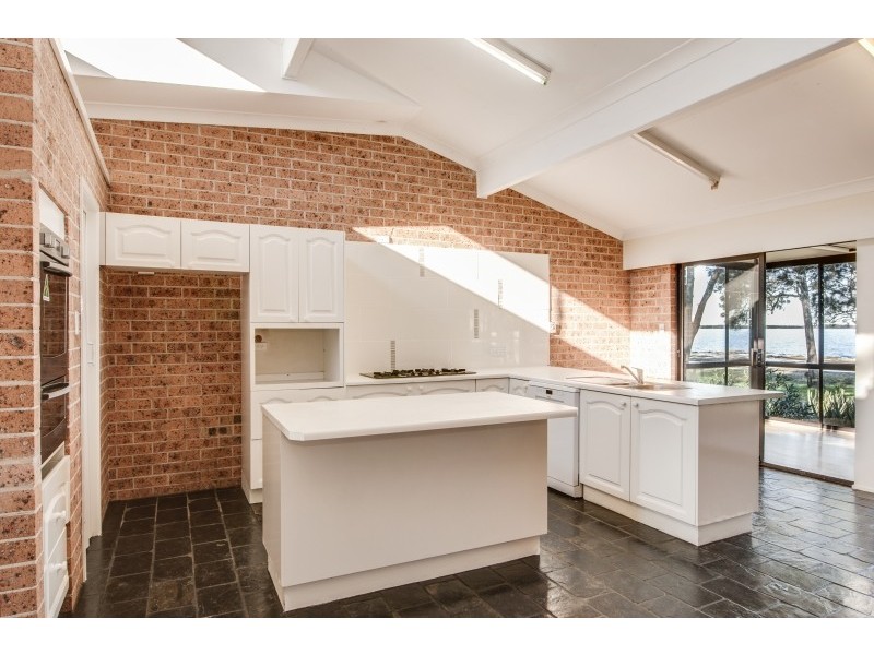 464 Tuggerawong Road, Tuggerawong NSW 2259