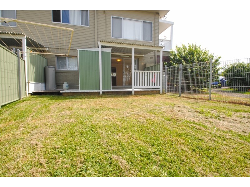 2 Buff Point Ave, Buff Point NSW 2262