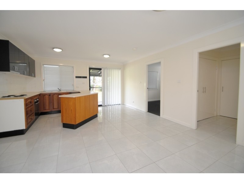 34a Phyllis Ave, Kanwal NSW 2259