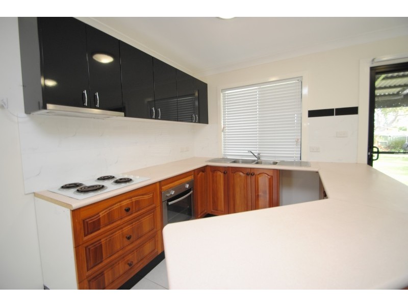 34a Phyllis Ave, Kanwal NSW 2259