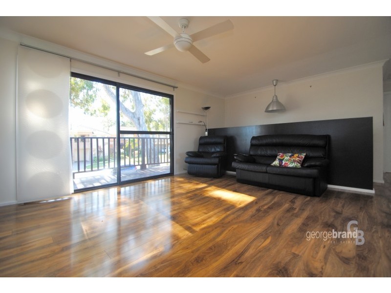 7 Seventh Avenue, Toukley NSW 2263