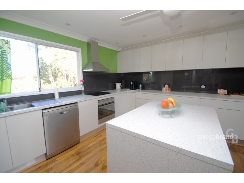 7 Seventh Avenue, Toukley NSW 2263