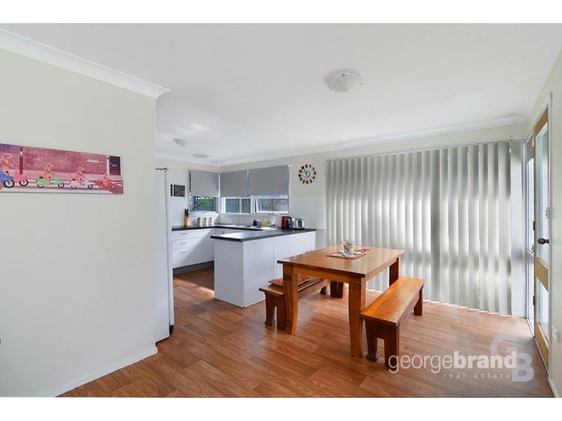 93 Manoa Rd, Budgewoi NSW 2262
