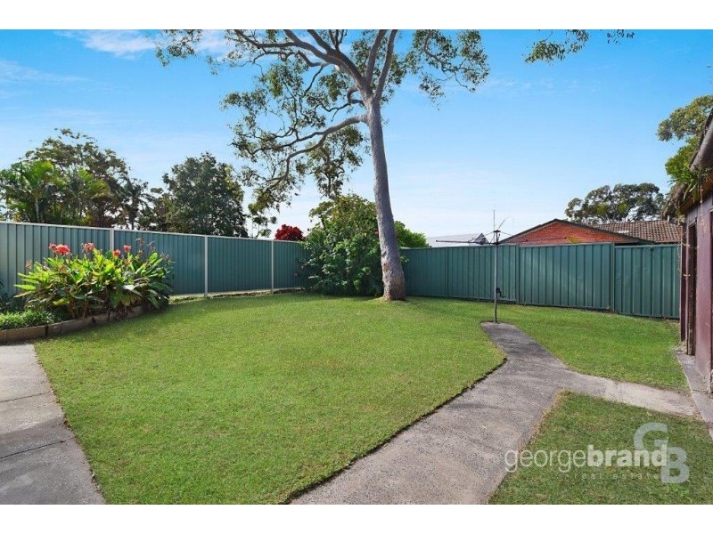 93 Manoa Rd, Budgewoi NSW 2262