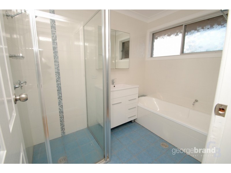 23 Clucas Ave, Gorokan NSW 2263