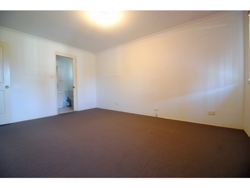 2/2 Beach Parade, Canton Beach NSW 2263